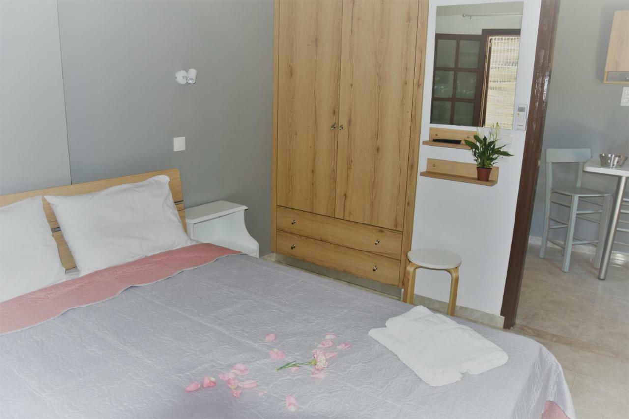 Stellar Apartments II Platanés エクステリア 写真